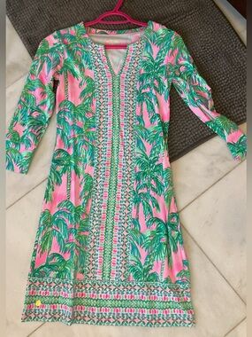 Lilly Pullizer Pink Palm-Print Shift Dress sixe xxs like new
